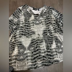 Attitudes by Renee blouse